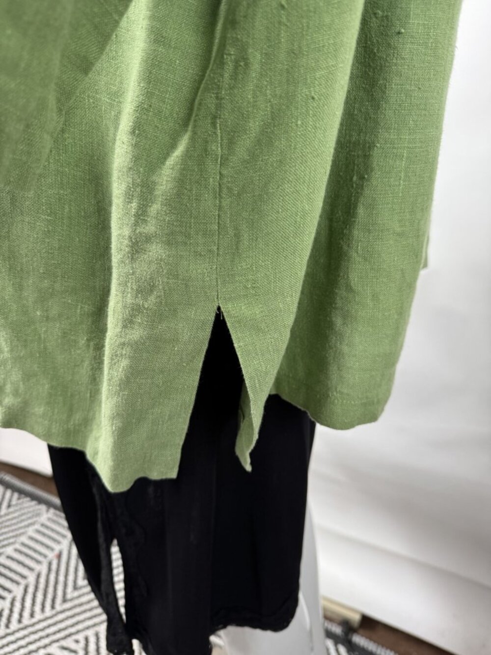 Harvé Benard Womens Plus Size 22W Green 100% Linen Button-Down Shirt Made In Ukr - Picture 9 of 16